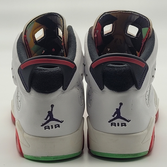 Youth Jordan 6 Retro Hare GS 7Y - Neutral Grey/True Red - Style #384665-062 Used - Picture 5 of 13